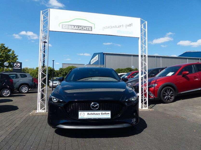 Mazda 3 64.030 km 16.985 € Hamm 59075