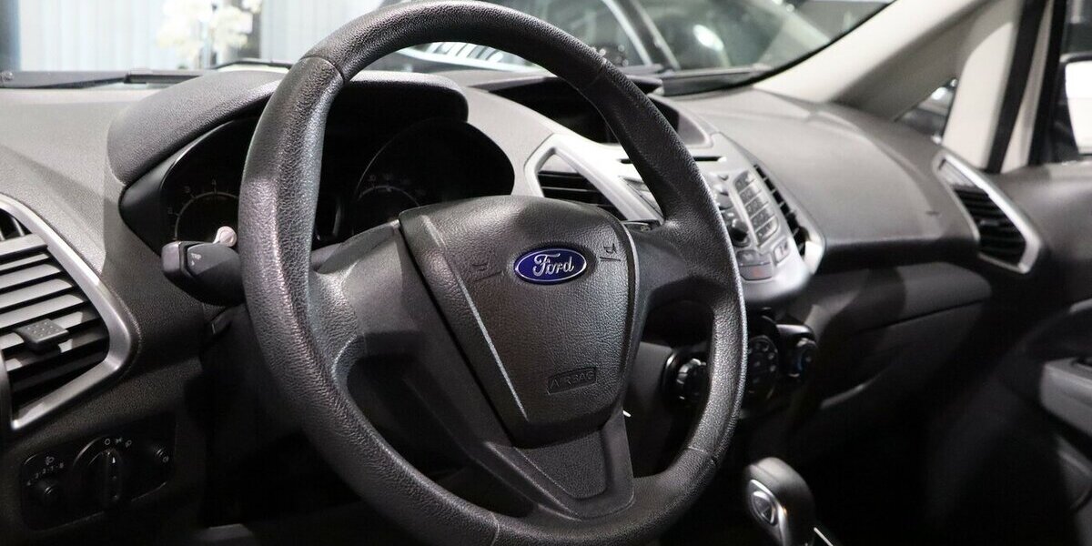 Ford EcoSport 1.5 / WHITE / AUTOMATIK / GEPFLEGT / 57.000 km 10.991 &euro; Hamm 59077