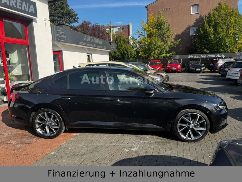 Skoda Superb 80.000 km 20.990 € Hamm 59065