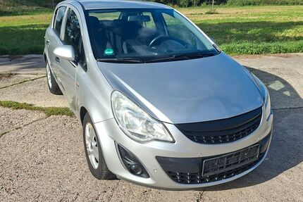 Opel Corsa 158.000 km 2.450 &euro; Oelde 59302