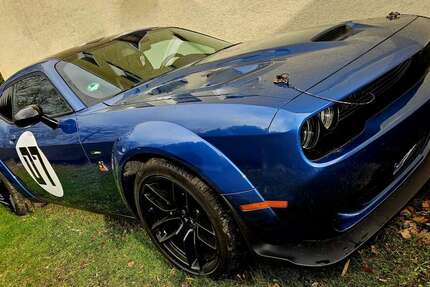 Dodge Challenger 9.000 km 38.000 &euro; Kamen 59174