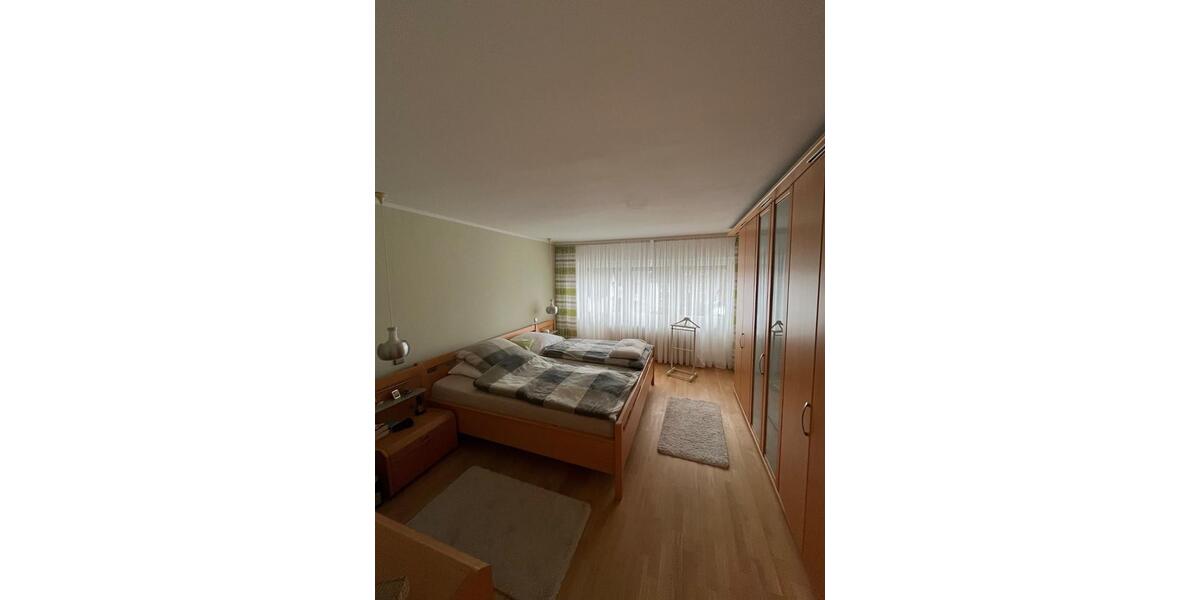 Einfamilienhaus Bad Sassendorf - 8 Zimmer, 200 m&sup2;, 280.000&euro; | Angebot:27028470