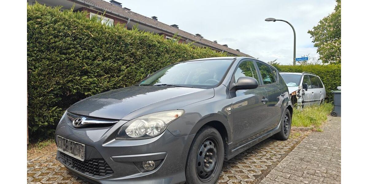 Hyundai i30 368.535 km 950 &euro; Bergkamen 59192