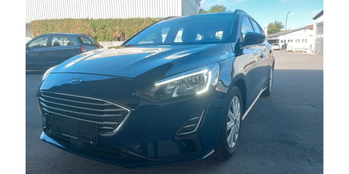 Ford Focus 106.000 km 6.950 &euro; Holzwickede 59439