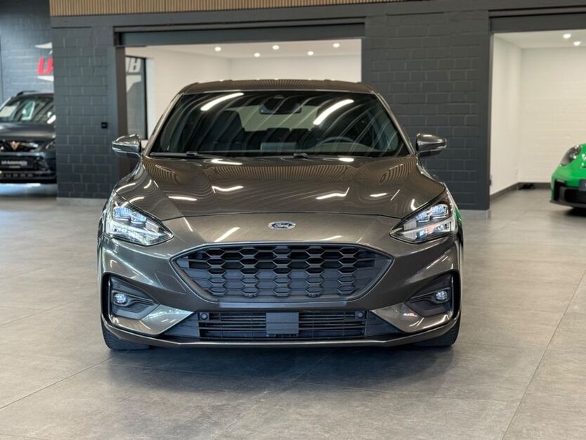 Ford Focus 105.195 km 14.990 € Lüdinghausen 59348