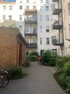 PRENZLAUER BERG im HELMHOLTZKIEZ- Charmante 2 Zimmer- VERMIETET