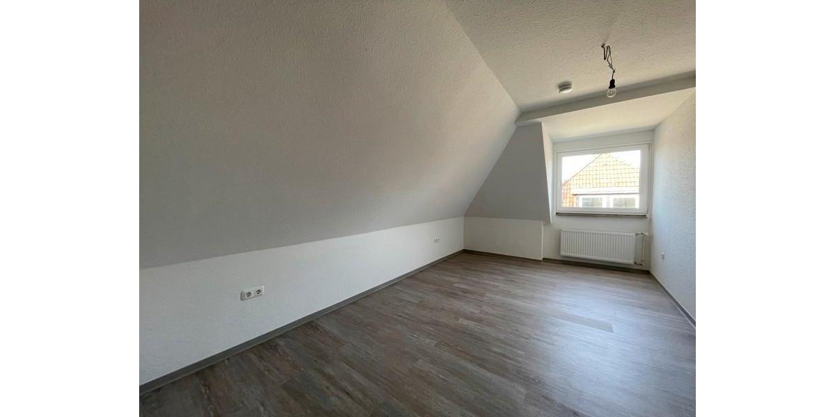 Dachgeschoßwohnung Dortmund Eving - 2 Zimmer, 63 m&sup2;, 591&euro; | Angebot:25131704