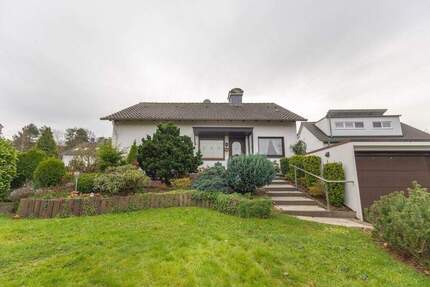 Freistehendes EFH in Menden Lahrfeld mit Wintergarten und Garage (Erbbaurecht !) 5 zimmer