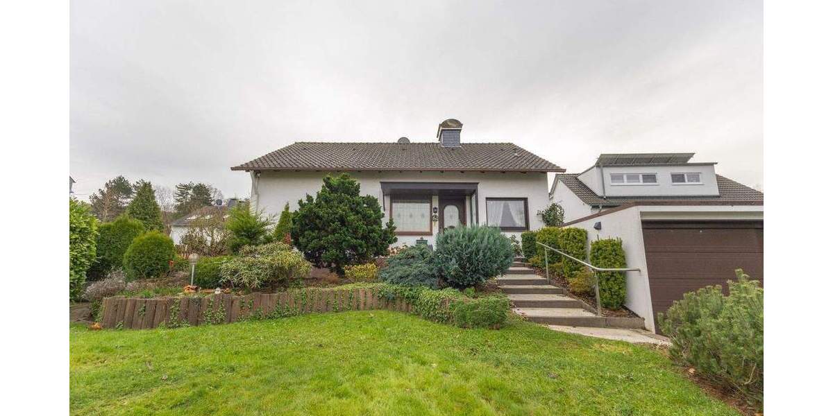 Freistehendes EFH in Menden Lahrfeld mit Wintergarten und Garage (Erbbaurecht !) 5 zimmer