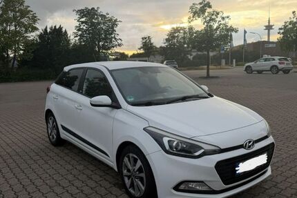Hyundai i20 160.000 km 6.899 &euro; Sendenhorst 48324