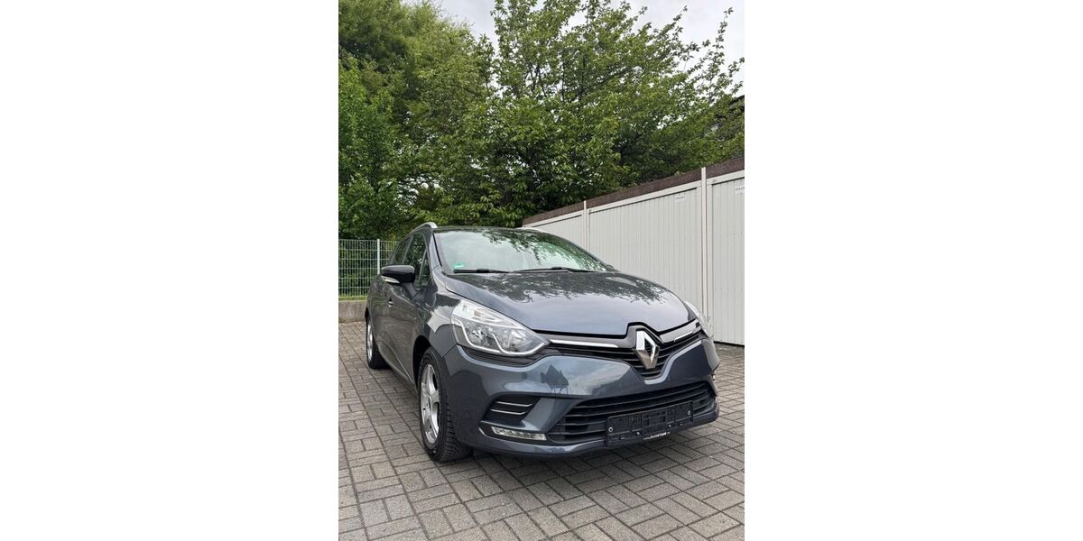 Renault Clio 93.000 km 8.200 &euro; Werne 59368