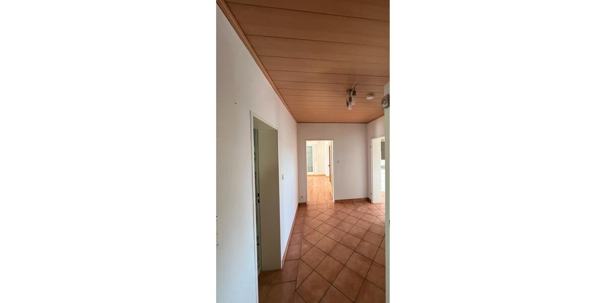 Etagenwohnung Wickede (Ruhr) - 4 Zimmer, 107 m&sup2;, 1.150&euro; | Angebot:26320474