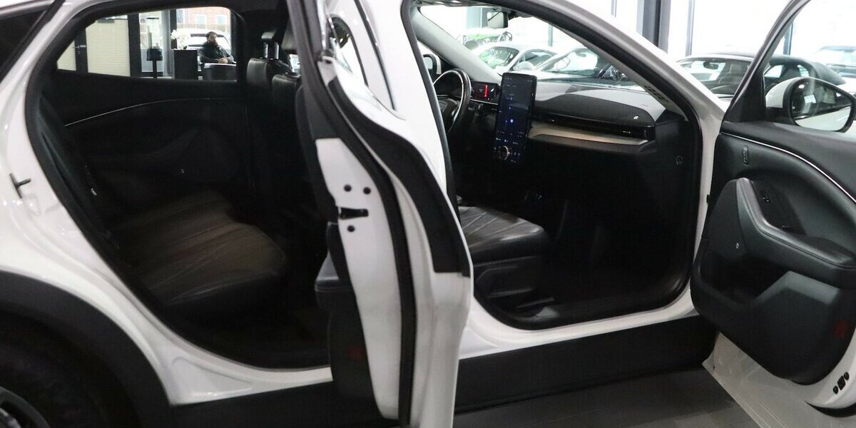 Ford Mustang Mach-E BANG & OLUFSEN / VIRTUAL COCKPIT 75.000 km 24.111 &euro; Hamm 59077