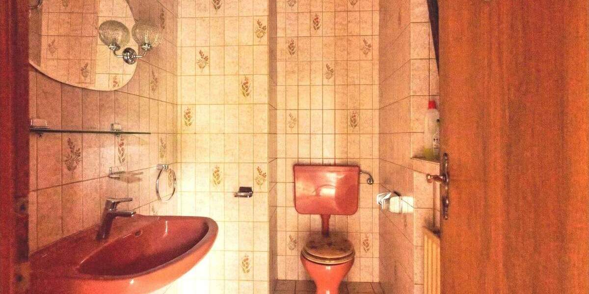 Doppelhaushälfte mit viel Platz in Menden Platte Heide 7 zimmer