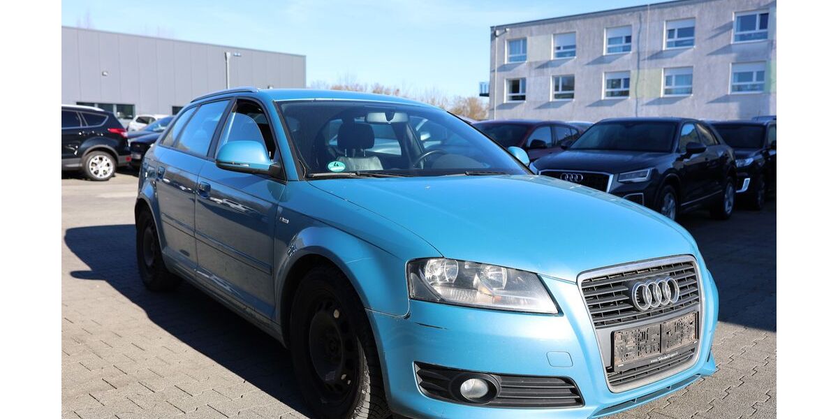 Audi A3 291.000 km 2.502 &euro; Hamm 59077