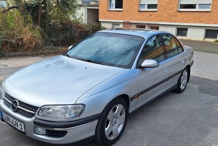 Opel Omega
