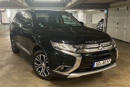 Mitsubishi Outlander 133.600 km 14.400 &euro; Bad Sassendorf 59505