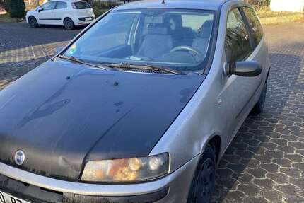 Fiat Punto 106.000 km 550 &euro; soest 59594