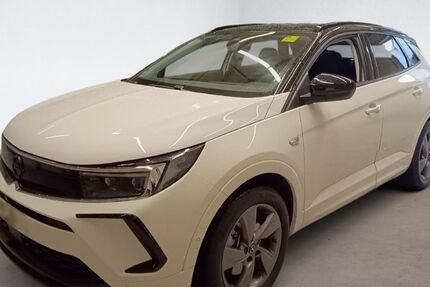 Opel Grandland (X) 13.937 km 28.740 &euro; Ahlen 59229