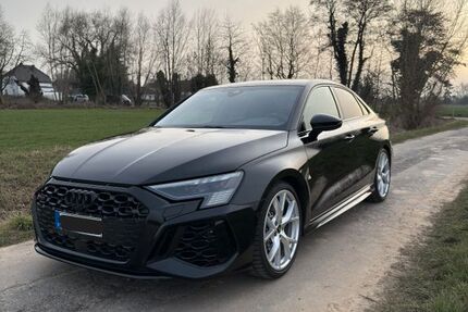 Audi RS3 37.000 km 53.999 &euro; Fröndenberg 58730