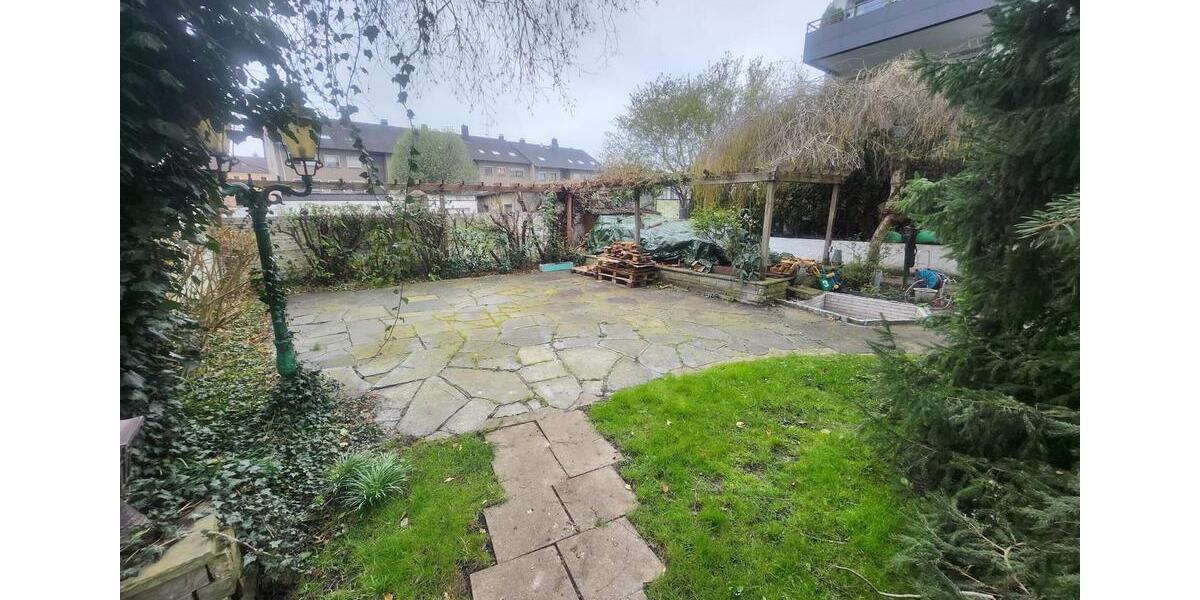 Erdgeschoßwohnung Dortmund Brackel - 4.5 Zimmer, 175 m&sup2;, 1.745&euro; | Angebot:26164554