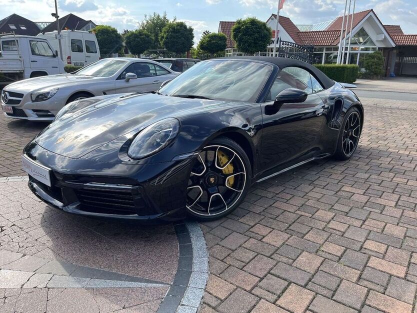 992