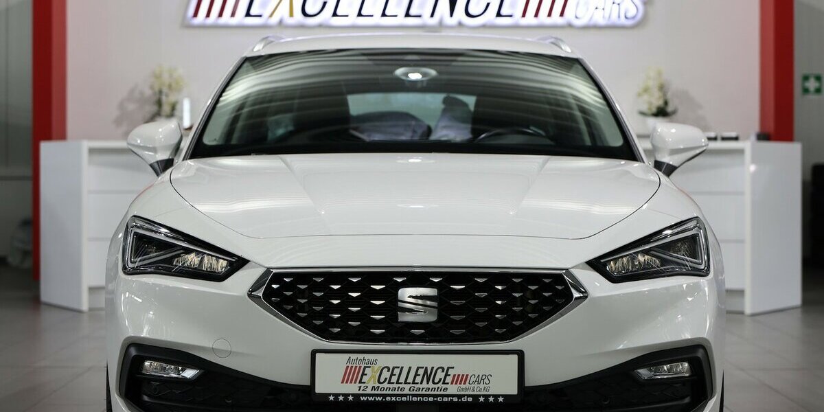 Seat Leon ST 2.0 TDI DSG XCELLENCE / LEDER / ACC+LANE 75.000 km 19.111 &euro; Hamm 59077