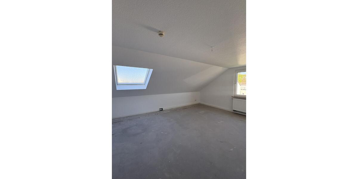 Dachgeschoßwohnung Dortmund Eving - 2.5 Zimmer, 55 m&sup2;, 469&euro; | Angebot:26339520