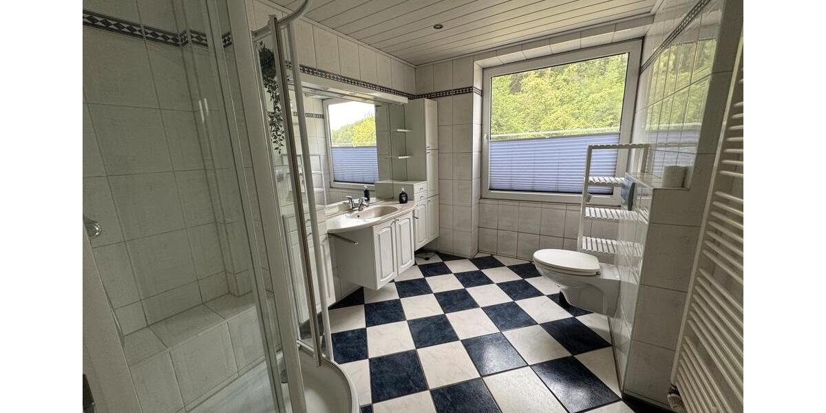 Charmante Eigentumswohnung, gut ausgestattet 3 zimmer