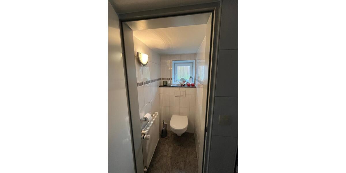 Einfamilienhaus Bad Sassendorf - 8 Zimmer, 200 m&sup2;, 280.000&euro; | Angebot:27028470