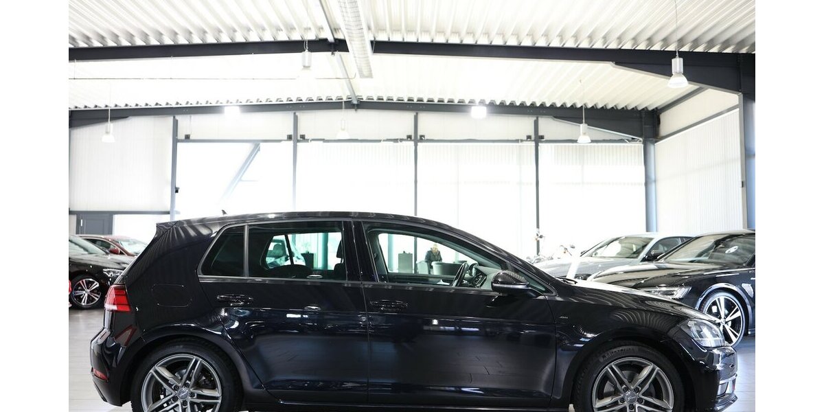 VW Golf VII 1.5 TSI BMT JOIN SPORT / STANDHEIZUNG 117.000 km 14.777 &euro; Hamm 59077