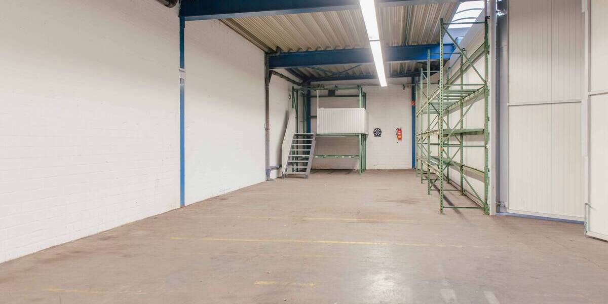 Lagerhalle Produktionshalle zentral Unna 155 qm zimmer