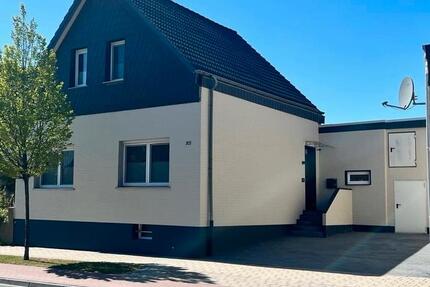 Haus Beckum - 5 Zimmer, 120 m&sup2;, 395.000&euro; | Angebot:27132337