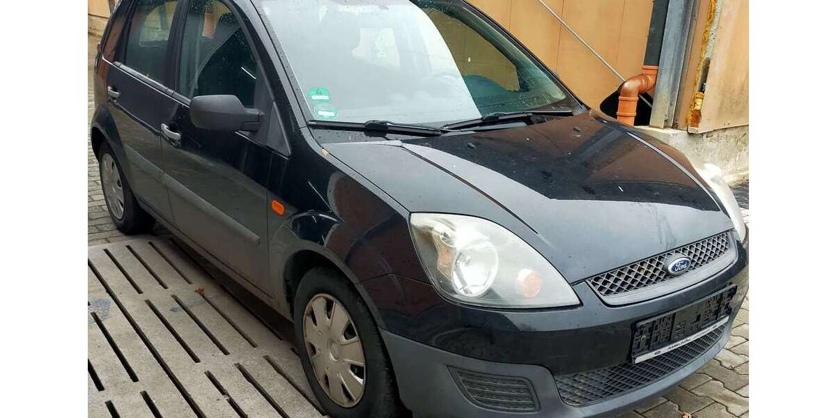 Ford Fiesta 229.000 km 260 € Heessen (Hamm) 59073