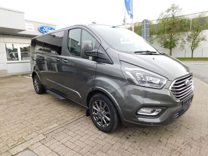 Ford Tourneo Custom 79.900 km 34.890 € Selm 59379
