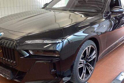 BMW i7 42.005 km 88.690 &euro; Werne 59368