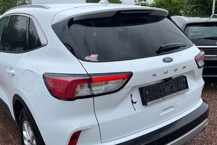 Ford Kuga 43.346 km 17.300 &euro; Fröndenberg 58730