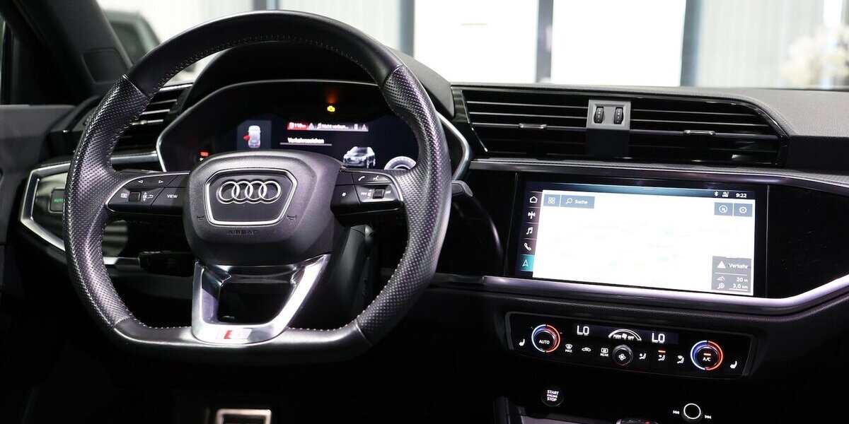 Audi Q3 45 TFSI Q S-LINE / VC / LED / SEHR SCHÖN 50.000 km 28.333 &euro; Hamm 59077