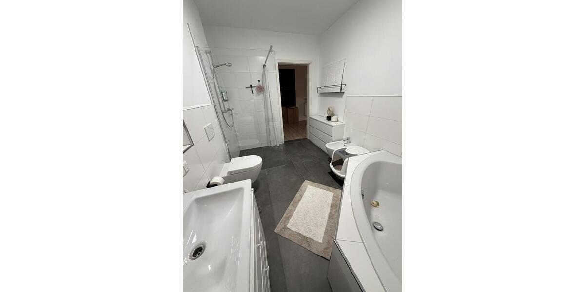 Hochwertige Penthouse-Wohnung im Herzen von Menden-Hüingsen zu vermieten 2 zimmer