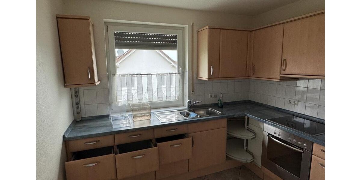 Fröndenberg-Hohenheide - helle 2-Zimmer-Wohnung mit Balkon zimmer