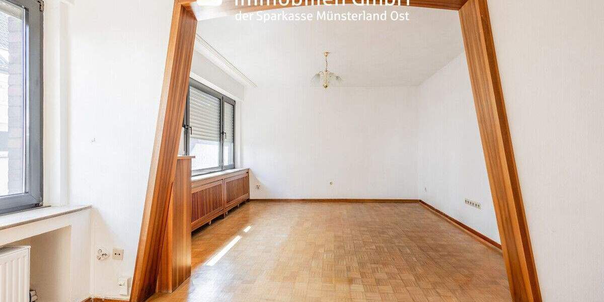 Mehrfamilienhaus, Wohnhaus Beckum - 4 Zimmer, 124 m&sup2;, 175.000&euro; | Angebot:23566069