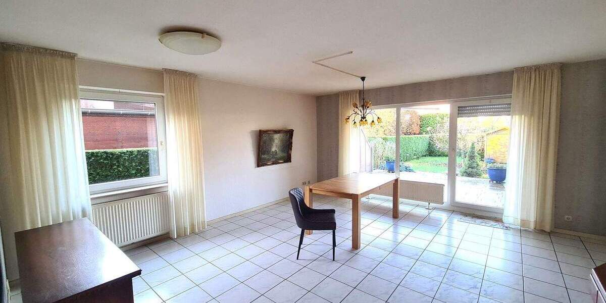 Terrassenwohnung Ahlen Innenstadt - 4 Zimmer, 101 m&sup2;, 228.000&euro; | Angebot:23962325