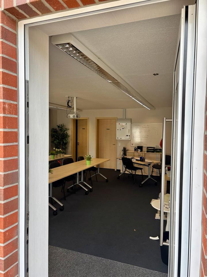 Büro Praxis Atelier Hobbyraum zimmer