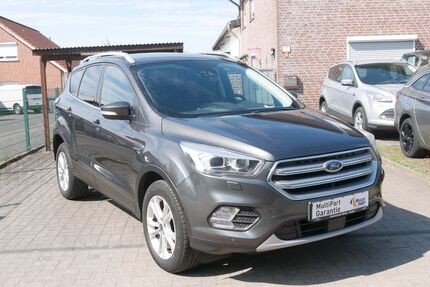 Ford Kuga 150.932 km 9.999 &euro; Selm 59379