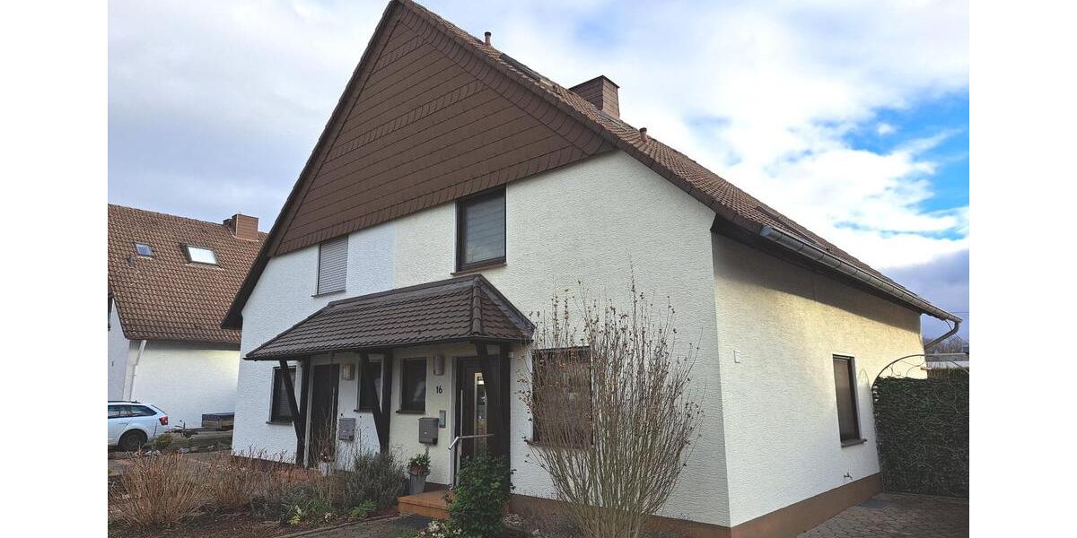 Doppelhaushälfte 4 zimmer