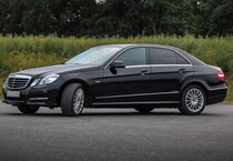 E 200
