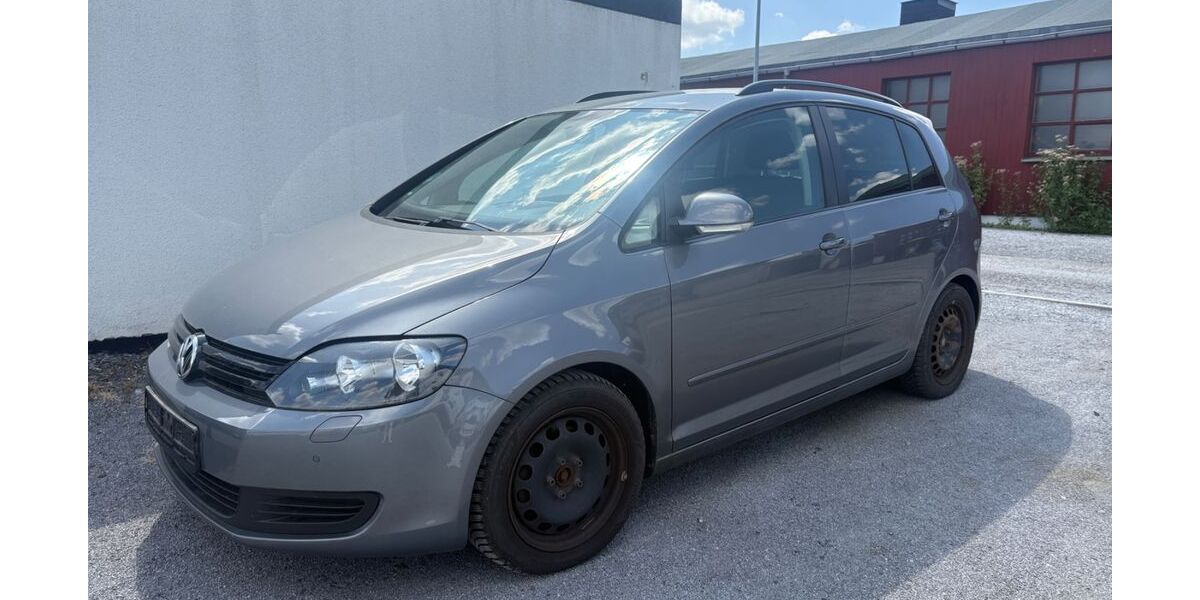 VW Golf 157.000 km 2.490 &euro; Menden 58708