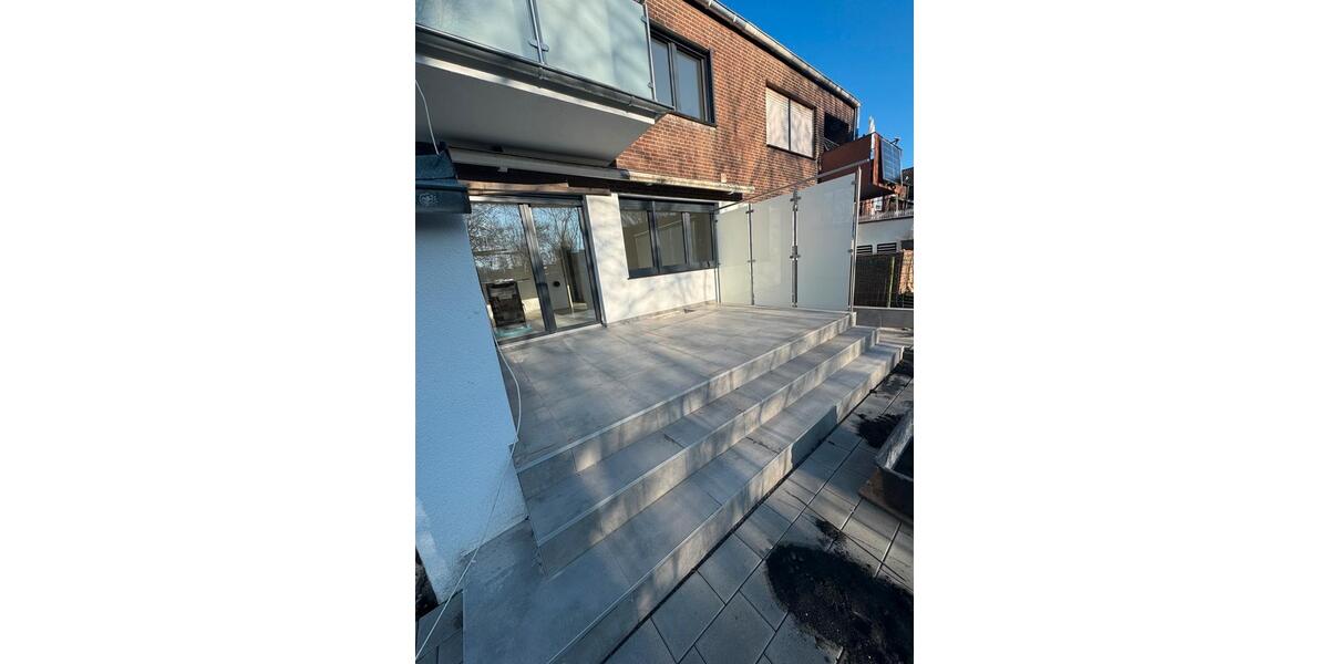 Exklusives kernsaniertes Doppelhaus 5 zimmer