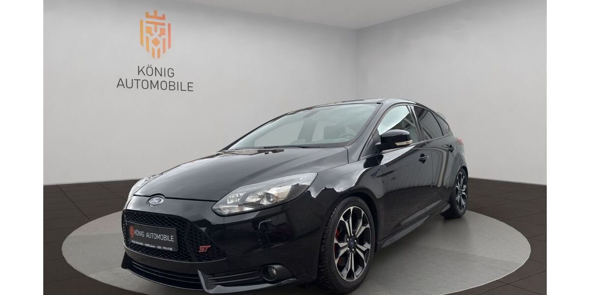 Ford Focus 183.000 km 8.990 &euro; Lünen 44536