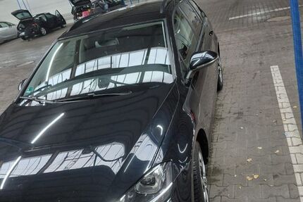 VW Golf 123.500 km 10.799 &euro; Lünen 44536